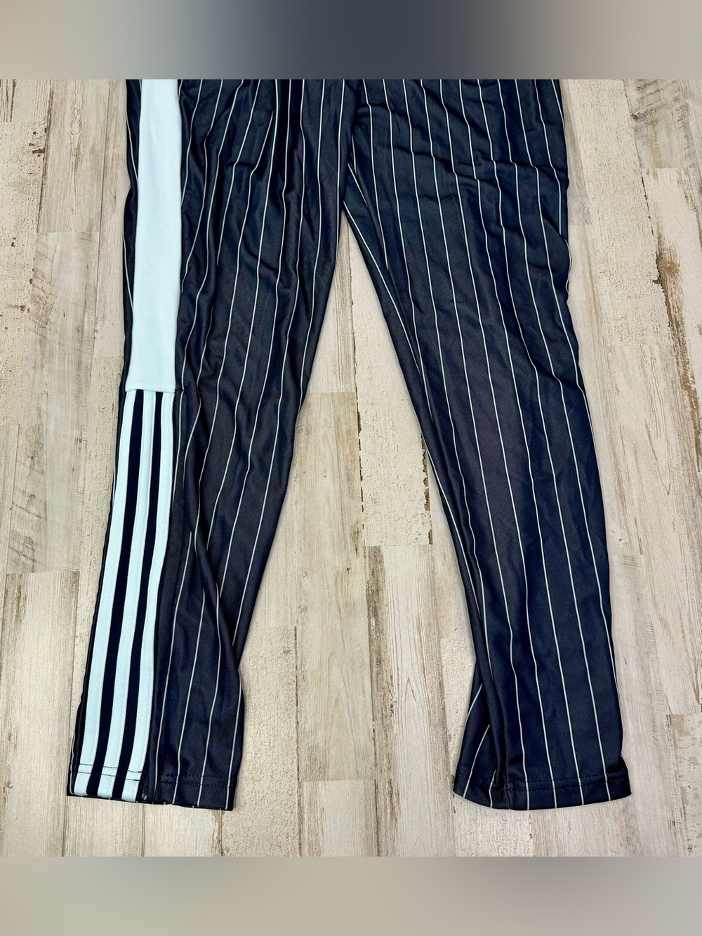 Adidas Climalite Men’s Small Sweatpants Blue Light Blue Stripe - Picture 10 of 10